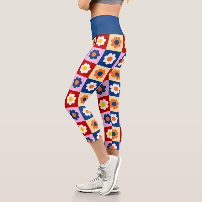 Retro Cute colorful Pastel Flowers Pattern  Capri Leggings (Links)