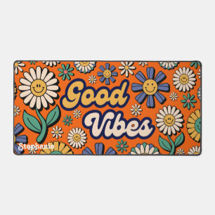 Retro Daisies Groovy 70er Good Vibes Name Script Schreibtischunterlage