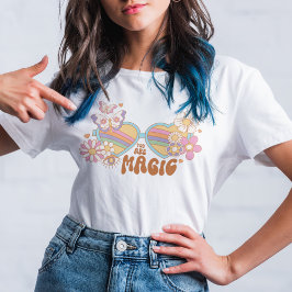Retro Daisy, Regenbogen und Schmetterlinge Zitat T T-Shirt