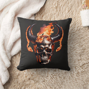 Retro Dead Burning Skull mit Horn im Feuer Kissen