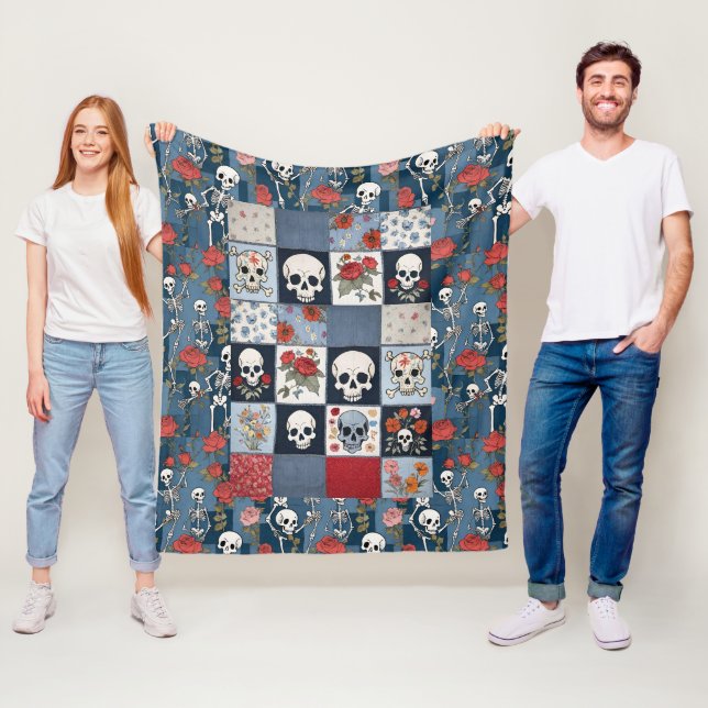 Retro Denim Patchwork mit Rose Skulls Skelette Fleecedecke (Beispiel)