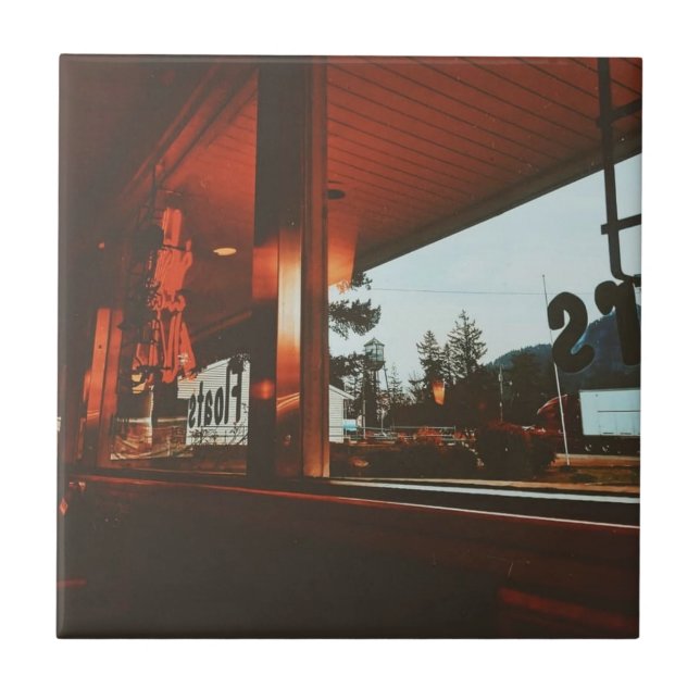 Retro Diner im Nordwestpazifik Fliese (Vorderseite)