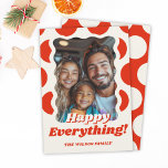 Retro Dots Happy Alles Stilvolle Fun Foto Feiertagskarte<br><div class="desc">Feiern Sie die Saison mit unserer Retro Dots Happy Alles Urlaubskarte! Dieses stilvolle,  lustige Design mit farbenfrohen Punkten und einem Platz für Ihr Lieblings-Foto,  macht es zu einem idealen Ort,  um festlichen Beifall zu vermitteln.</div>