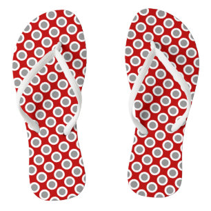 Retro eingekreiste Punkte, tiefrot und grau Flip Flops