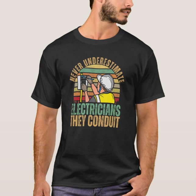 Retro  Electrician Puns For Electrical Engineers T-Shirt (Vorderseite)