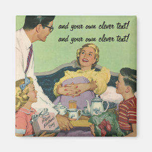 Retro-Familie serviert Mama das Frühstück im Bett Magnet