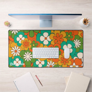 Retro Farbiger Groovy Blumen Schrift Name Schreibtischunterlage