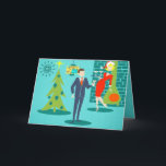 Retro Feiertags-Cartoon-Paar-Weihnachtskarte Feiertagskarte<br><div class="desc">Diese Retro Feiertags-Cartoon-Paar-Weihnachtskarte setzt Sie in den Feiertagsgeist ein. Die vorderen Ausrüstungsbeschreibungen ein Türkishintergrund mit aquamarinen Ziegelsteinen und einem olivgrünen Grün, Kegelkamin. Es gibt eine aquamarine, Sternexplosionwanduhr und eine Zweireihe hängende Lampe in den Schatten von Gelbem, von Blau und von Schwarzem. Ein grüner Weihnachtsbaum wird mit einem gelben Stern und...</div>