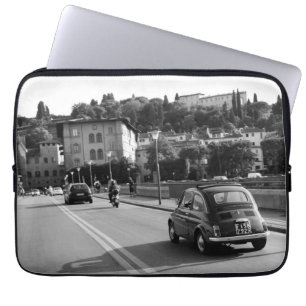 Retro Fiat 500 in Florenz Laptopschutzhülle