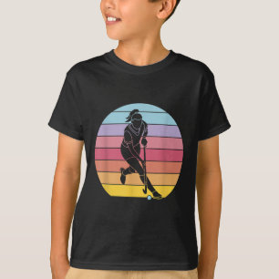 Retro-Field-Hockey-Spieler beim Tackling im Tor Fi T-Shirt