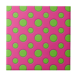 Retro flippige grüne Tupfen-rosa Hintergrund Fliese