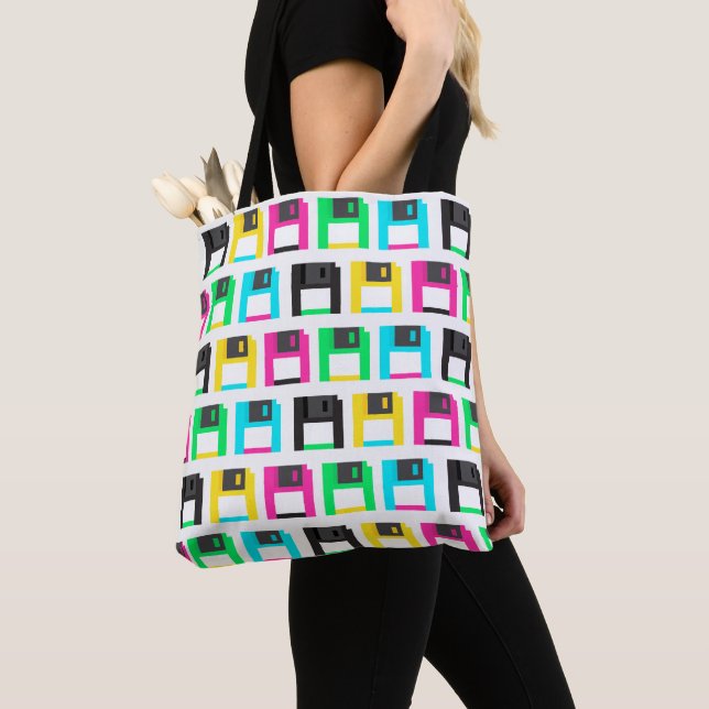 Retro Floppy Disk Pixel Muster farbig Tasche (Von Nahem)