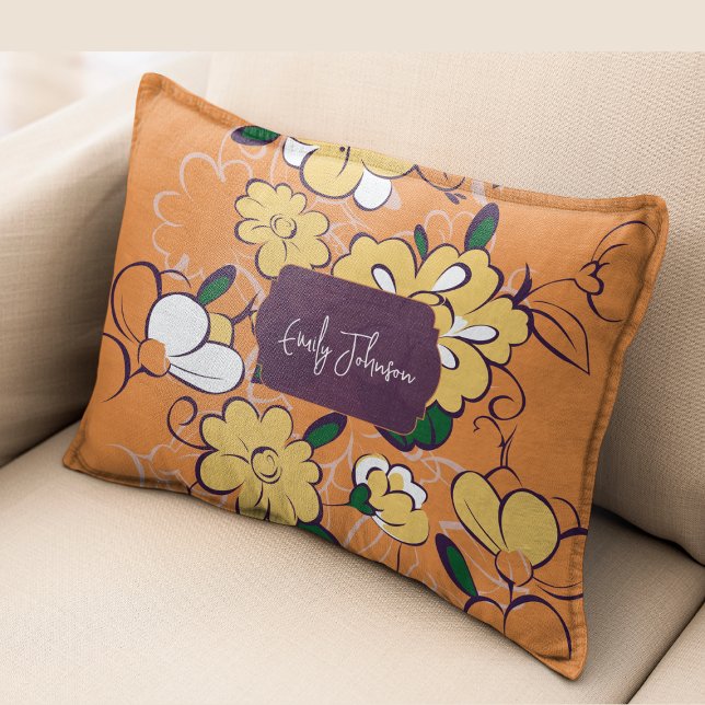 Retro Floral Daisy Orange Autumn Custom Name Dekokissen (Retro Floral Daisy Orange Autumn Custom Name Accent Pillow)