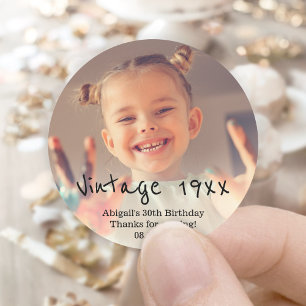 Retro-Foto im Vintagen Jahr Snapshot Geburtstagspa Runder Aufkleber
