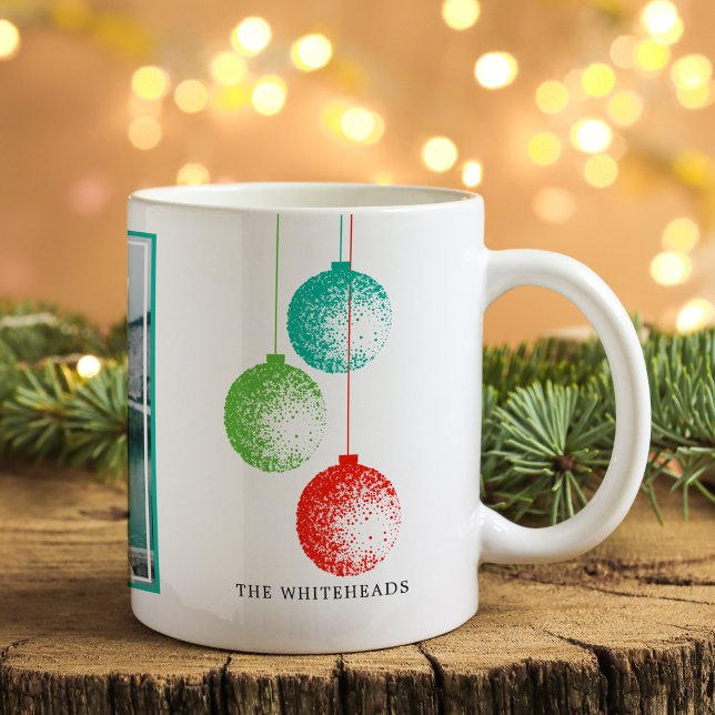 Retro-Foto Kaffeetasse (Retro ornament Holiday Christmas mug with green teal and red design with monogram..)