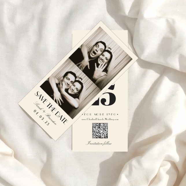 Retro-Fotobooth-Typografie Qrcode Save the Date  (Von Creator hochgeladen)