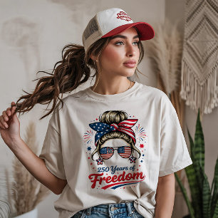 Retro-Frau 250 Jahre Freiheit Tri-Blend Shirt