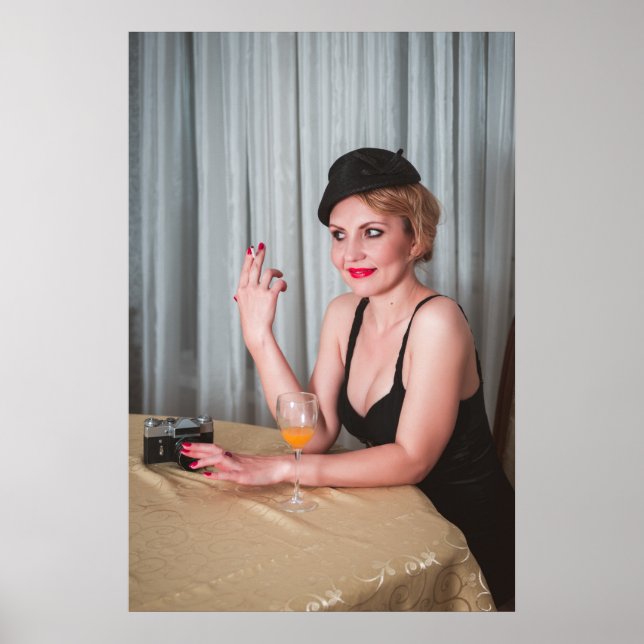 Retro-Frau raucht Poster (Vorne)