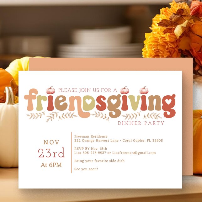 Retro Friendsgiving Dinner Party Einladung (Pumpkin Friendsgiving Typography)