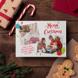 Retro Frohe Weihnachtsfoto Collage Feiertagskarte<br><div class="desc">Mit diesen lustigen Fotokarten können Sie sich ein paar Feiertagsstimmung ausbreiten. Sie sind bereit, mit zwei eigenen Fotos und Ihren Namen in Retrografien in Rot, Kalkgrün und Türkisblau personalisiert zu sein, mit Vintagen Ornamenten und der Botschaft Frohe Weihnachten in Handschrift gezeichnete rote Buchstaben mit einem bedrückten Stil für einen Retro-Look....</div>
