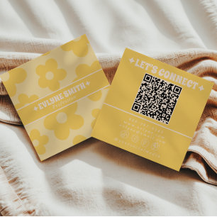Retro Gelbe Creme-QR-Code Groovy Floral Trendy Quadratische Visitenkarte
