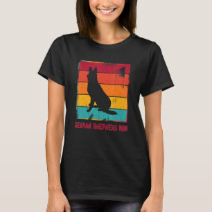 Retro German Shepherd Mama Owner Mother Pet Mama D T-Shirt