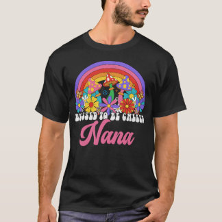 Retro gesegnet, um Nana Rainbow Groovy Angesagt zu T-Shirt
