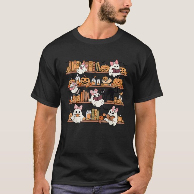 Retro Ghosts Reading Book Halloween Bookshelf Spoo T-Shirt (Vorderseite)