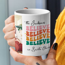 Retro glauben wir an Weihnachten 2 Fotos im Weihna Kaffeetasse