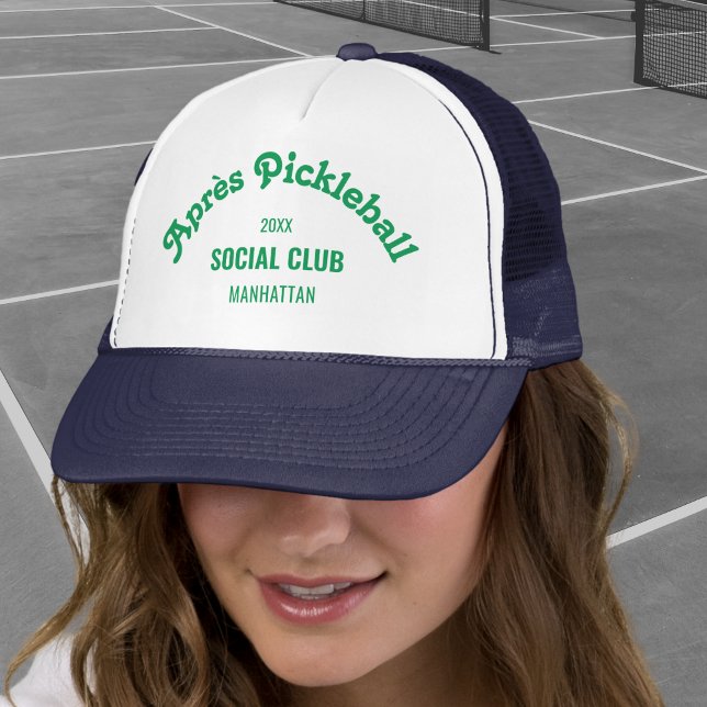 Retro Green Après Pickle Ball Social Club Navy Truckerkappe (Von Creator hochgeladen)