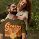 Retro Groom Typografy Summer Sun Wedding T-Shirt<br><div class="desc">Dieser lustige und fröhliche T - Shirt ist perfekt für den Bräutigam. Das Retro-Design mit Typografie aus den 70er Jahren. Die Farbgebung umfasst Terrakotta, Orange, Senfgelb und Beige. Es ist spielerisch, einzigartig, boho und Hippie. ***WICHTIGE HINWEIS FÜR DESIGN: Für jede individuelle Designanforderung, wie z. B. passende Produktanforderungen, Farbänderungen, Platzierungsänderungen oder...</div>