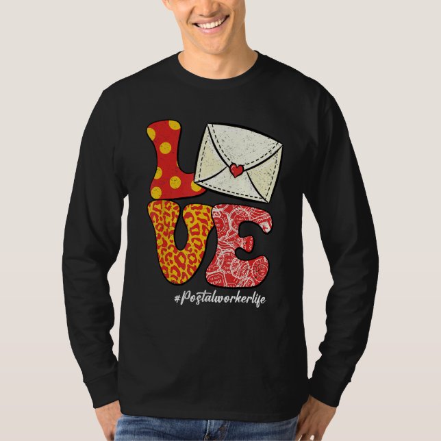 Retro Groovy LOVE Letter Envelope Leopard Postal W T-Shirt (Vorderseite)