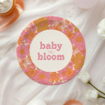Retro Groovy Pink Hippie Baby in Bloom | Boho Pappteller<br><div class="desc">Dieses Design besticht durch einen wunderschönen blumigen Hintergrund in einfachen,  extrem lustigen Retrofarben,  lustiger Typografie und einem idyllischen Bogen. Dieses Design ist perfekt für jede Jahreszeit auf Ihren Duschhauben von Favoriten.</div>