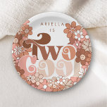 Retro Groovy Zwei Coole Girls 2. Geburtstag Pappteller<br><div class="desc">Machen Sie sich bereit zu Groove und feiern, weil Ihr großartiges kleines Mädchen wird 2! Gestalten Sie Ihre thematisch gestaltete Party-Geschirr bei Ihren Töchtern "Zwei Coole" Geburtstagsbash gefüllt mit Retro-inspiriert Spaß und fröhliche Vibes PLUS unglaubliche Blume Power. Unsere boho-chic Kollektion Set die Szene mit spielerischer Typografie, lebhaften Farben und hippie-inspiriert...</div>