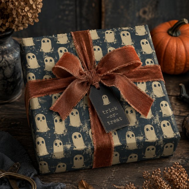 Retro Grunge Ghosts Halloween Muster Geschenkpapier (Von Creator hochgeladen)