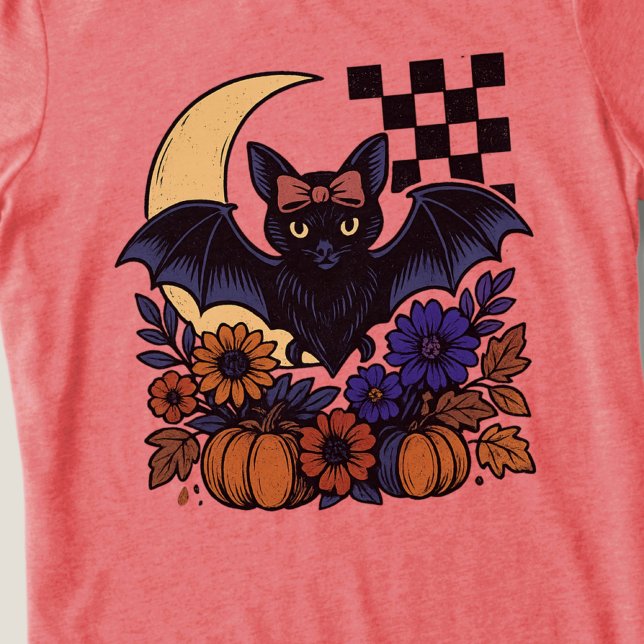 Retro Halloween-Boot mit mondgotischer Ästhetik Tri-Blend Shirt (This retro Halloween bat design captures spooky charm with a gothic twist.)