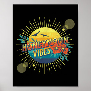 Retro Honeymoon Vibes New Wedding Bride Groom Vaca Poster