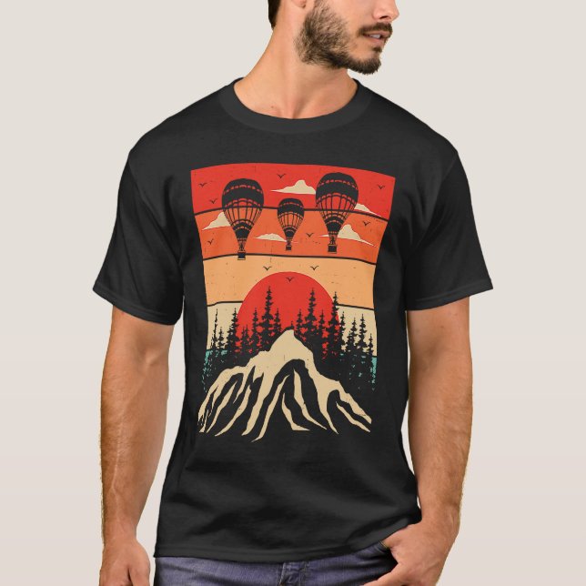 Retro Hot Air Balloon Riding Balloons Expert Rider T-Shirt (Vorderseite)