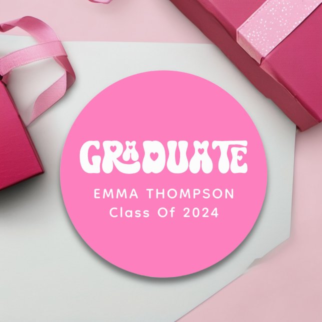 Retro Hot Pink Graduate Class of 2024 Runder Aufkleber (Von Creator hochgeladen)