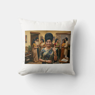 Retro-indische Mode und Bouffant-Frisur der 1970er Kissen