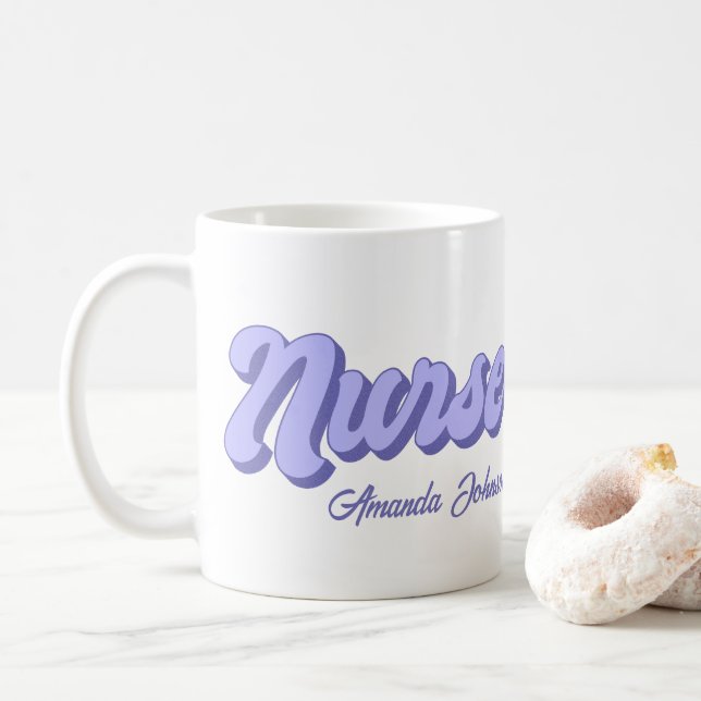 Retro Infirmière personnalisée Mug (Avec donut)
