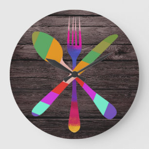 Retro Kitchen Cooking on Wood Große Wanduhr
