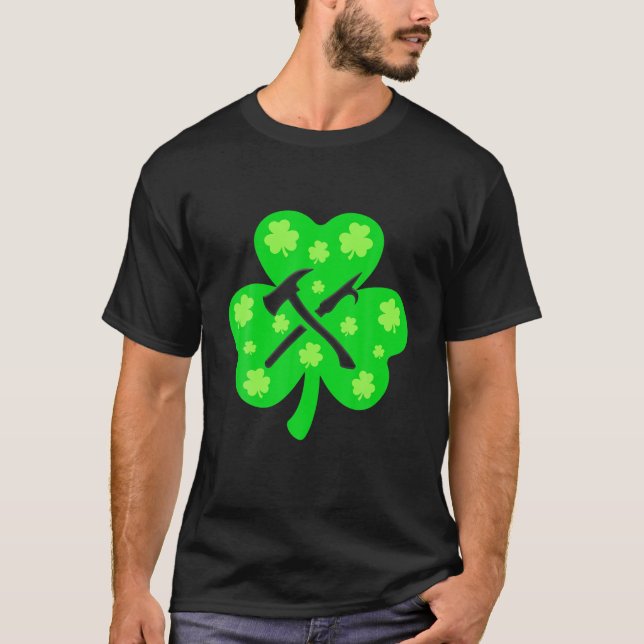 Retro Kleeblatt Firefighter St.Patrick Day Irish C T-Shirt (Vorderseite)
