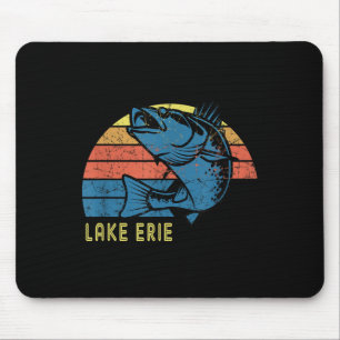 Retro Lake Erie Zander Angelsshirt Lake Erie So Mousepad