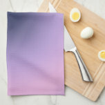 Retro Lavender Lila Gradient Geschirrtuch<br><div class="desc">Gradient Design - Aura Effekt - lila / lila/ Lavendel / violetter Farbverlauf.</div>