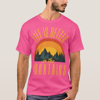 Retro-Leben ist besser in den Bergen (gelber Text T-Shirt