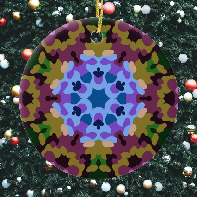 Retro Mandala Blau Lila und gelb Keramik Ornament (Blue Purple and Yellow Retro Mandala Ornament by Wormhole Orbital)