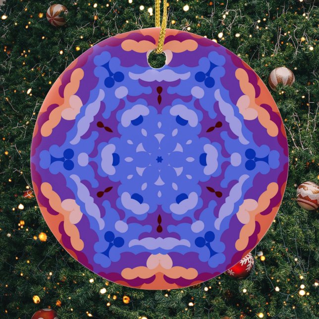 Retro Mandala Blau Lila und rot Keramik Ornament (Blue Purple and Red Retro Mandala Ornament by Wormhole Orbital)