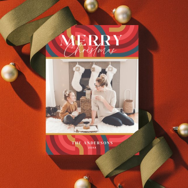 Retro Maximalist Geometric Red Christmas Foto Einladung (Von Creator hochgeladen)