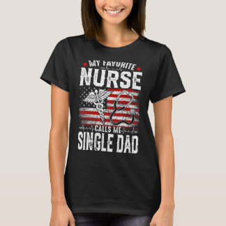Retro Meine Lieblings-Krankenschwester nennt mich T-Shirt